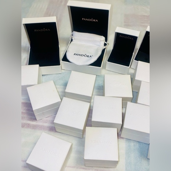 Pandora Jewelry Boxes Set. - Picture 3 of 4